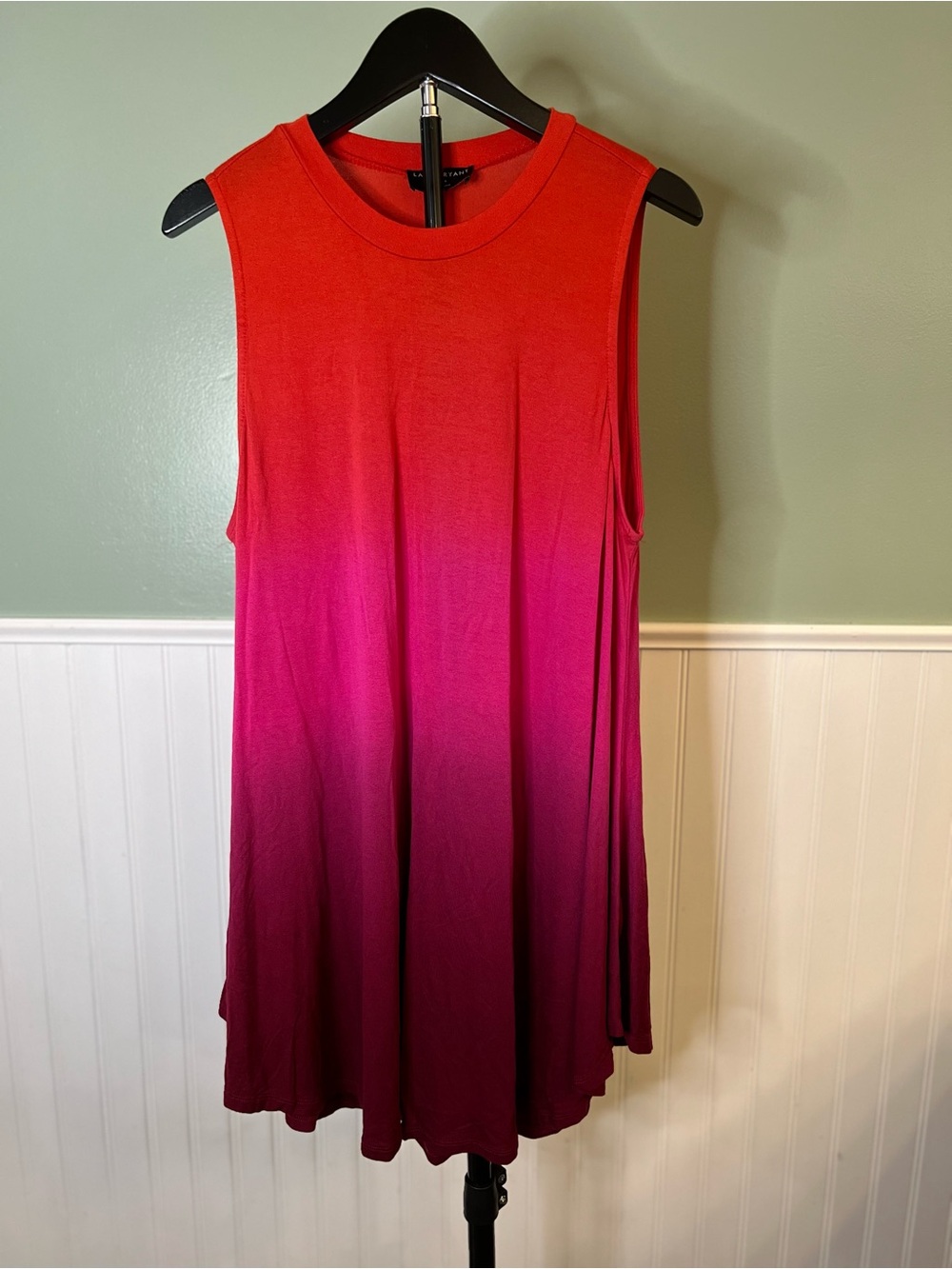 Lane Bryant Red, Pink, Orange Ombre Sleeveless Tank. Size 14/16, 1X
